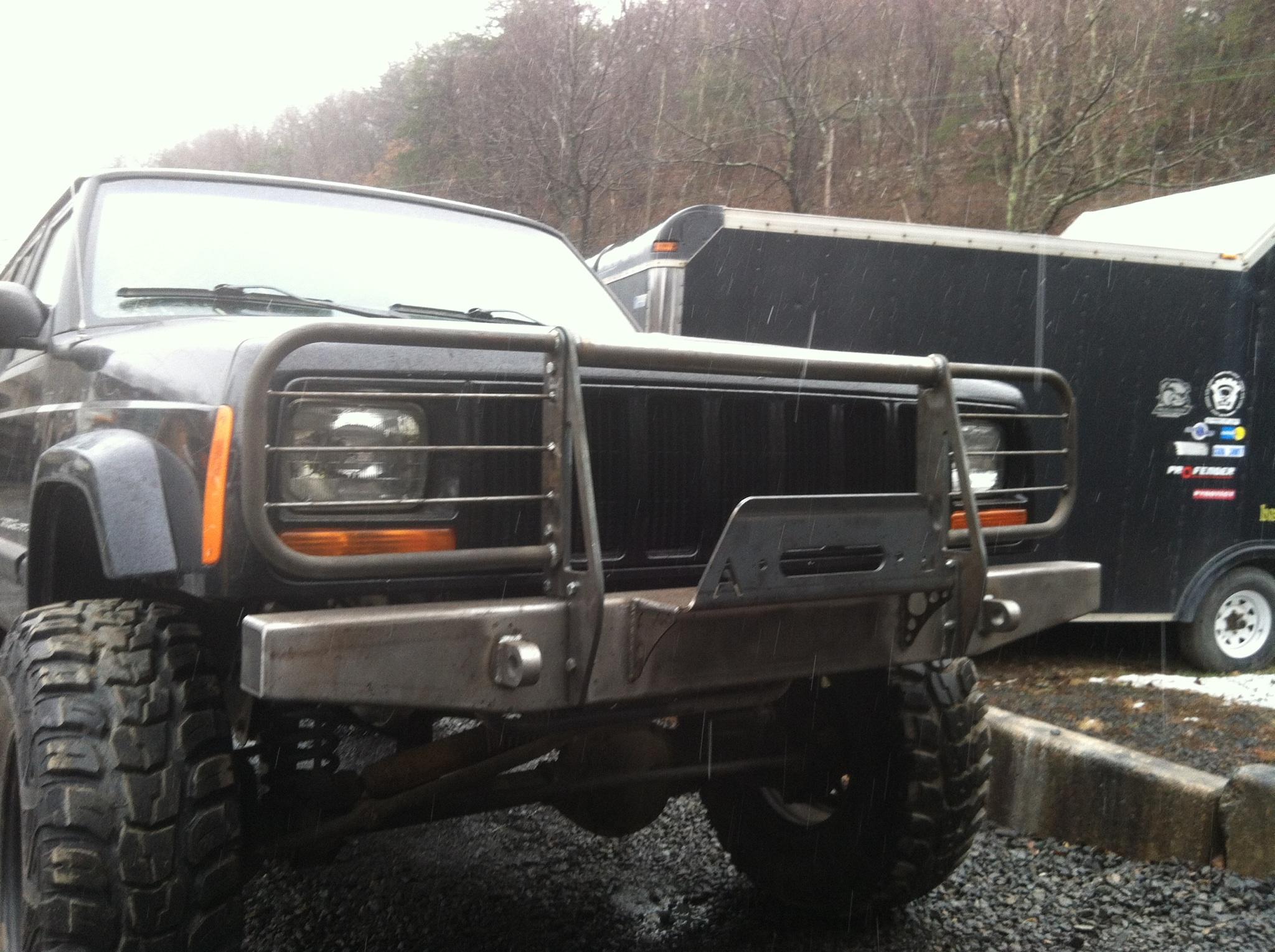 Elite Brush Guard Winch Front BumperJeep Cherokee (8401